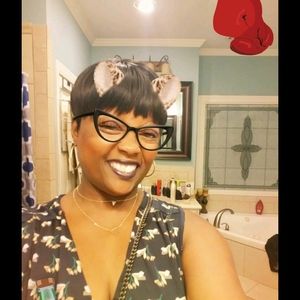 Meet your Posher, Tracey